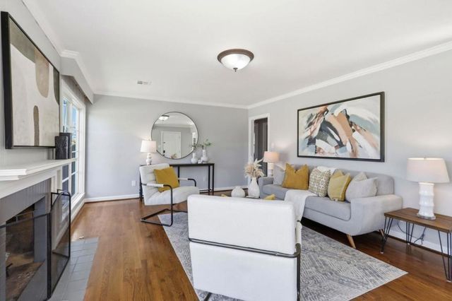 216 Douglane Avenue, Santa Clara, CA 95050