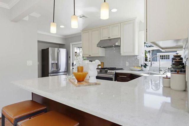 216 Douglane Avenue, Santa Clara, CA 95050