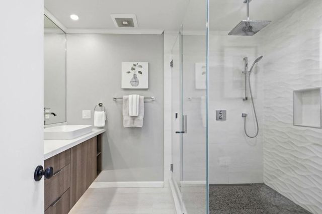 216 Douglane Avenue, Santa Clara, CA 95050