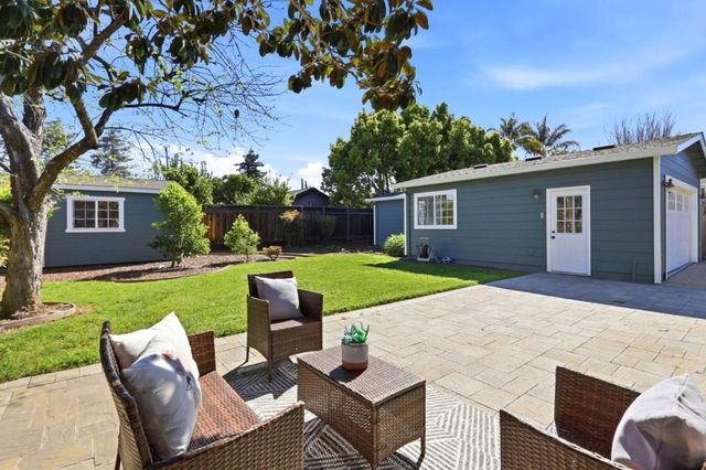 216 Douglane Avenue, Santa Clara, CA 95050