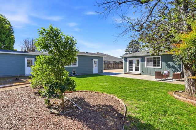 216 Douglane Avenue, Santa Clara, CA 95050