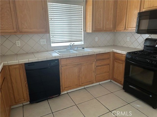 692 Gateway, Merced, CA 95340