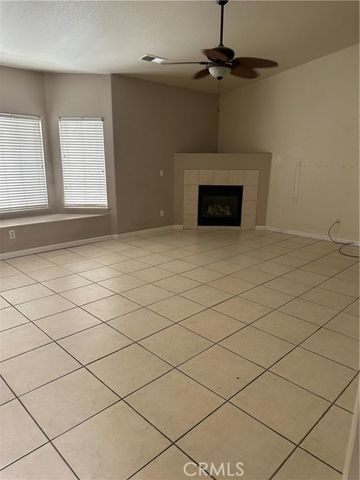 692 Gateway, Merced, CA 95340