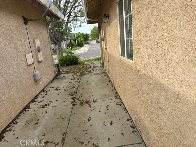 692 Gateway, Merced, CA 95340