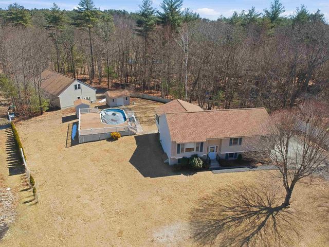 16 Towne Drive, Derry, NH 03038