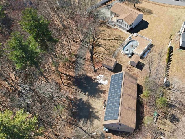 16 Towne Drive, Derry, NH 03038