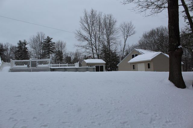 16 Towne Drive, Derry, NH 03038