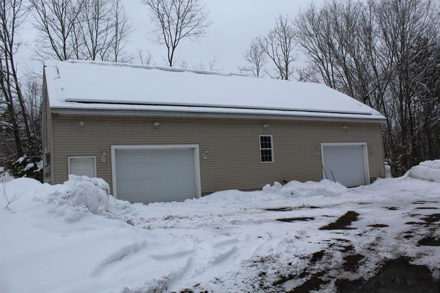 16 Towne Drive, Derry, NH 03038