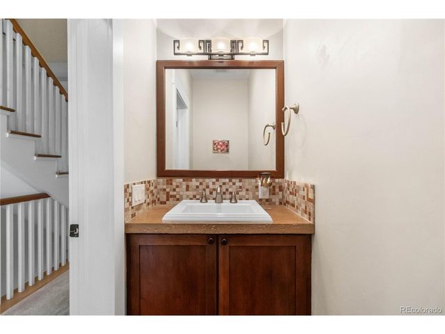 1910 S Corona St, Denver, CO 80210