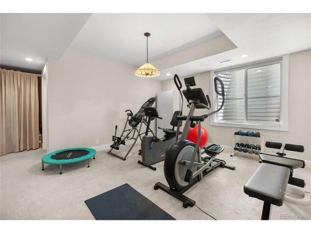 1910 S Corona St, Denver, CO 80210