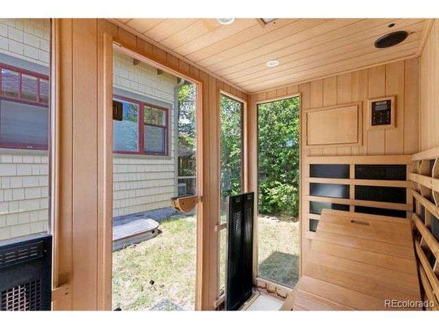 1910 S Corona St, Denver, CO 80210