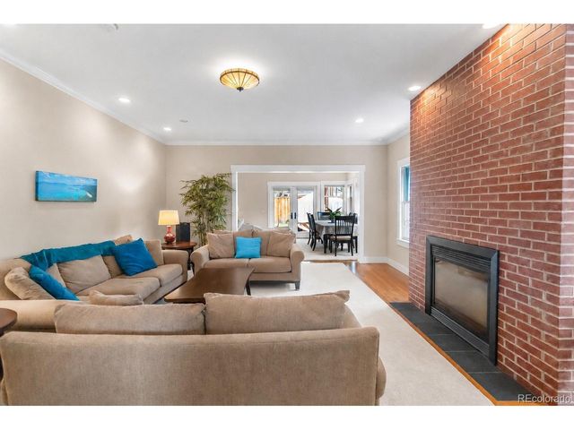 1910 S Corona St, Denver, CO 80210