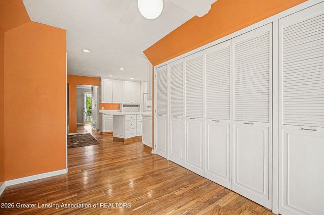 106 Wedgewood Court, Charlotte, MI 48813