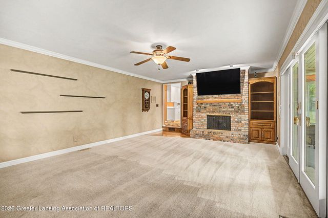 106 Wedgewood Court, Charlotte, MI 48813