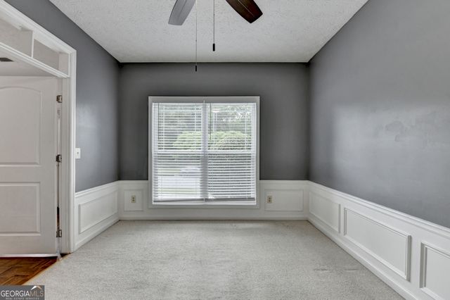 302 Cimarron Way, Lawrenceville, GA 30044