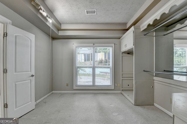 302 Cimarron Way, Lawrenceville, GA 30044