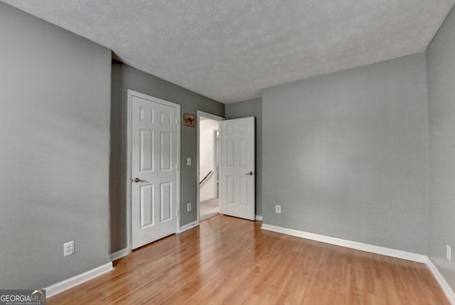 302 Cimarron Way, Lawrenceville, GA 30044