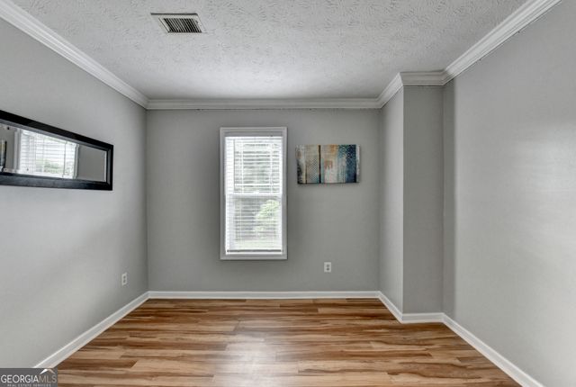 302 Cimarron Way, Lawrenceville, GA 30044
