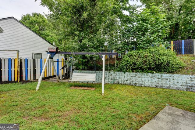 302 Cimarron Way, Lawrenceville, GA 30044