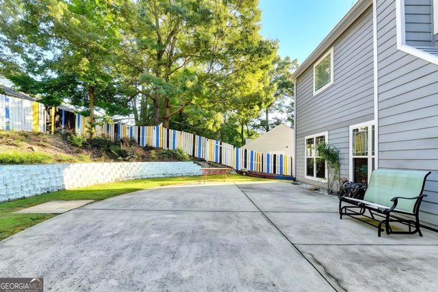 302 Cimarron Way, Lawrenceville, GA 30044