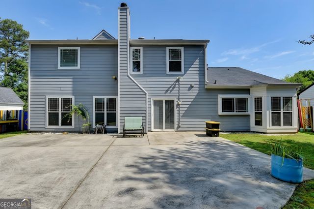 302 Cimarron Way, Lawrenceville, GA 30044