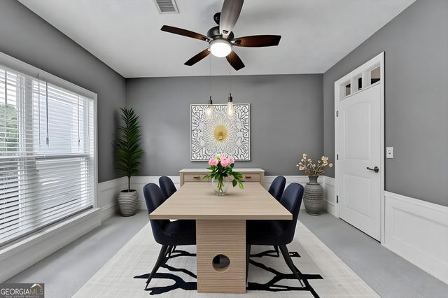 302 Cimarron Way, Lawrenceville, GA 30044