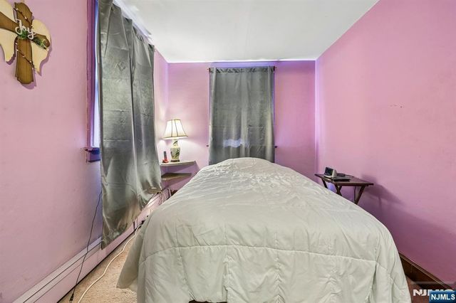 18 Nakomis Path, Lincoln Park Borough, NJ 07035