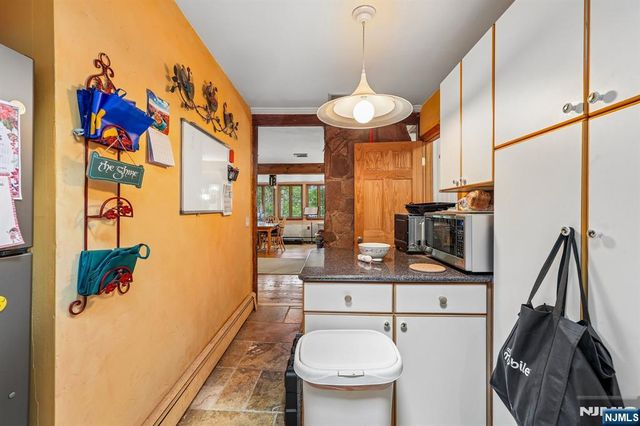 18 Nakomis Path, Lincoln Park Borough, NJ 07035