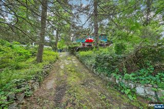 18 Nakomis Path, Lincoln Park Borough, NJ 07035