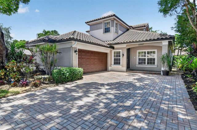 10947 NW 61st Ct, Parkland, FL 33076
