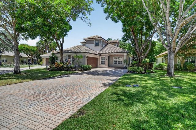10947 NW 61st Ct, Parkland, FL 33076
