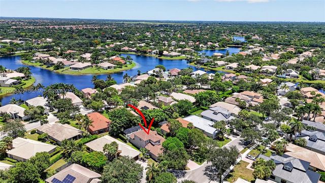 10947 NW 61st Ct, Parkland, FL 33076