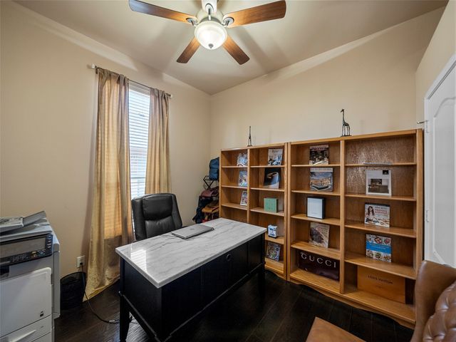 8308 Fall Crest Drive, Fort Worth, TX 76053