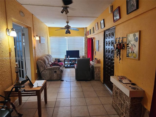 26 NW 24th Ct, Miami, FL 33125