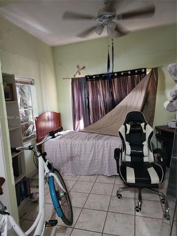 26 NW 24th Ct, Miami, FL 33125