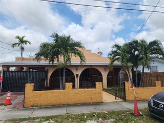 26 NW 24th Ct, Miami, FL 33125