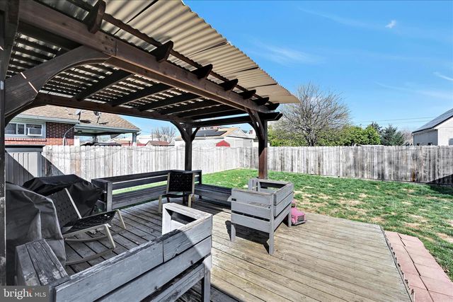 605 E LEHMAN ST, Lebanon, PA 17046