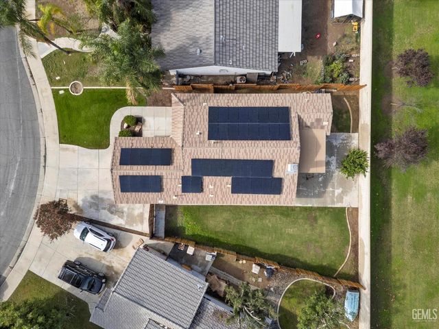 5804 Potenza Lane, Bakersfield, CA 93308