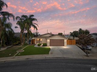 5804 Potenza Lane, Bakersfield, CA 93308