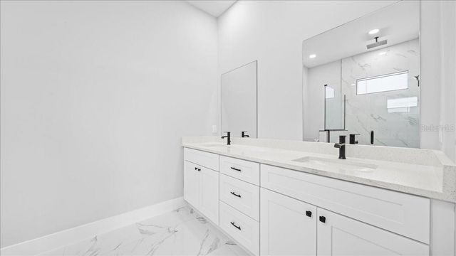 932 MADDOCK STREET E, Lehigh Acres, FL 33974