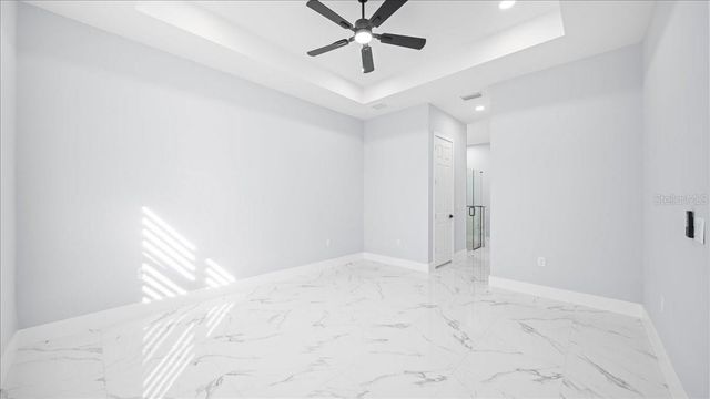 932 MADDOCK STREET E, Lehigh Acres, FL 33974