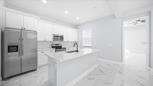 932 MADDOCK STREET E, Lehigh Acres, FL 33974