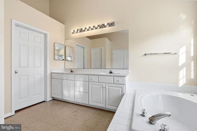 44117 SAXONY TER, Ashburn, VA 20147