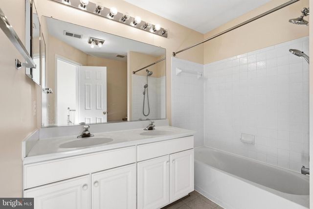 44117 SAXONY TER, Ashburn, VA 20147