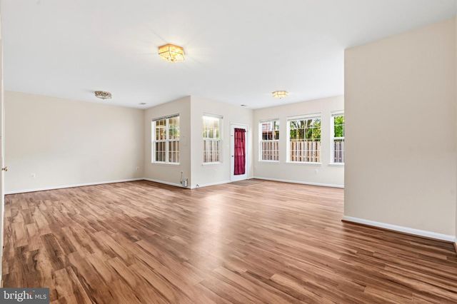 44117 SAXONY TER, Ashburn, VA 20147