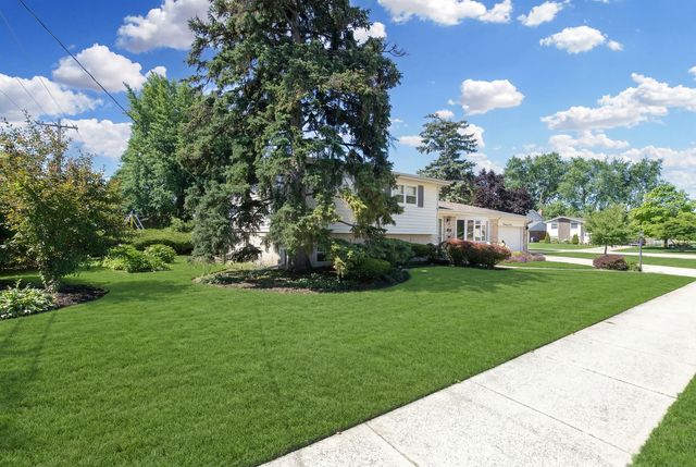 1469 Webster Lane, Des Plaines, IL 60018