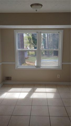 1118 Blazing Ridge, Lawrenceville, GA 30046