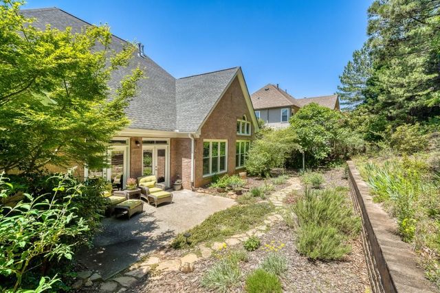 3673 Lake Edge Drive, Suwanee, GA 30024