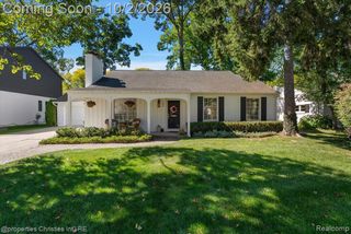 936 S Glenhurst Drive, Birmingham, MI 48009