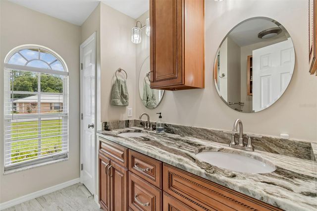 2434 SUMMITVIEW DRIVE, Lakeland, FL 33812